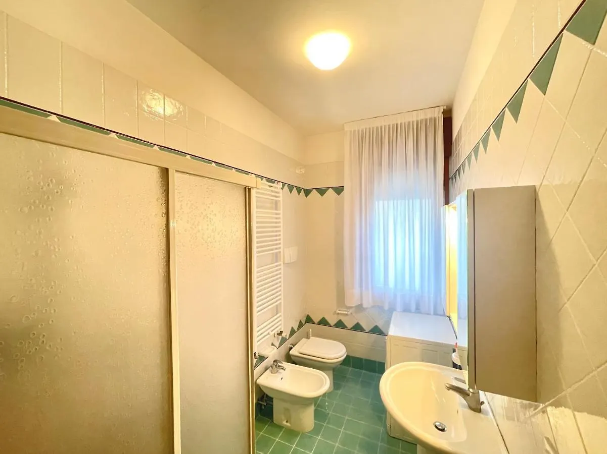 Palazzo Masotto - Carraro Immobiliare Jesolo - Family Apartments 0*, Lido di Jesolo Italy